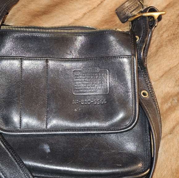 Black COACH vintage purse 1 of 2 listed - Picture 5 of 10